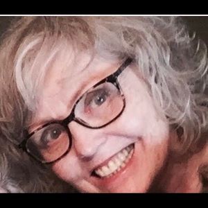 Meet your Posher, Teri